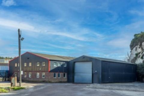 Industrial development to rent, 732 London Rd Grays RM20 3NL