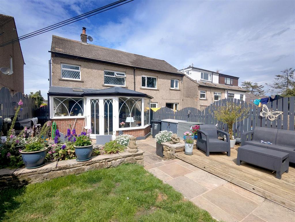 Rear Garden 2.jpg