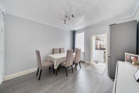 2 bedroom end of terrace house for sale, Byron Road, Wealdstone, Harrow