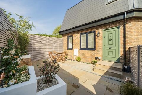 2 bedroom house for sale, Waldeck Road, London W4