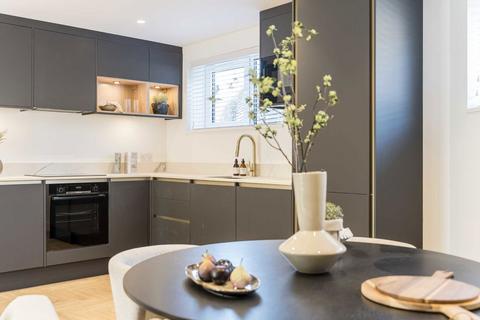 2 bedroom house for sale, Waldeck Road, London W4