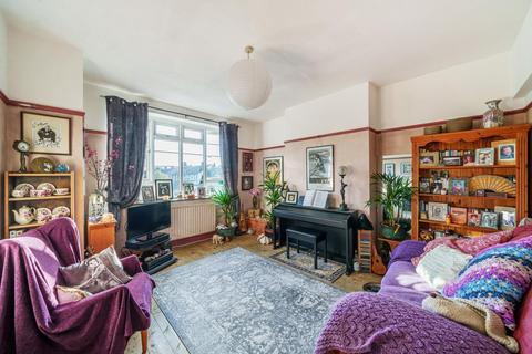 2 bedroom flat for sale, Verdant Court, Verdant Lane, London, SE6 1LE