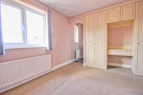 3 bedroom terraced house for sale, Colleridge Grove, Beverley