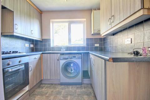 3 bedroom terraced house for sale, Colleridge Grove, Beverley