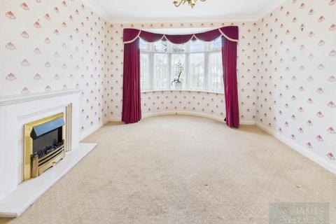 3 bedroom detached house for sale, Curzon Avenue, Birstall, Leicestershire
