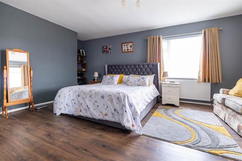 6a Broad Green, Cranfield, Bedford, MK43 0JQ