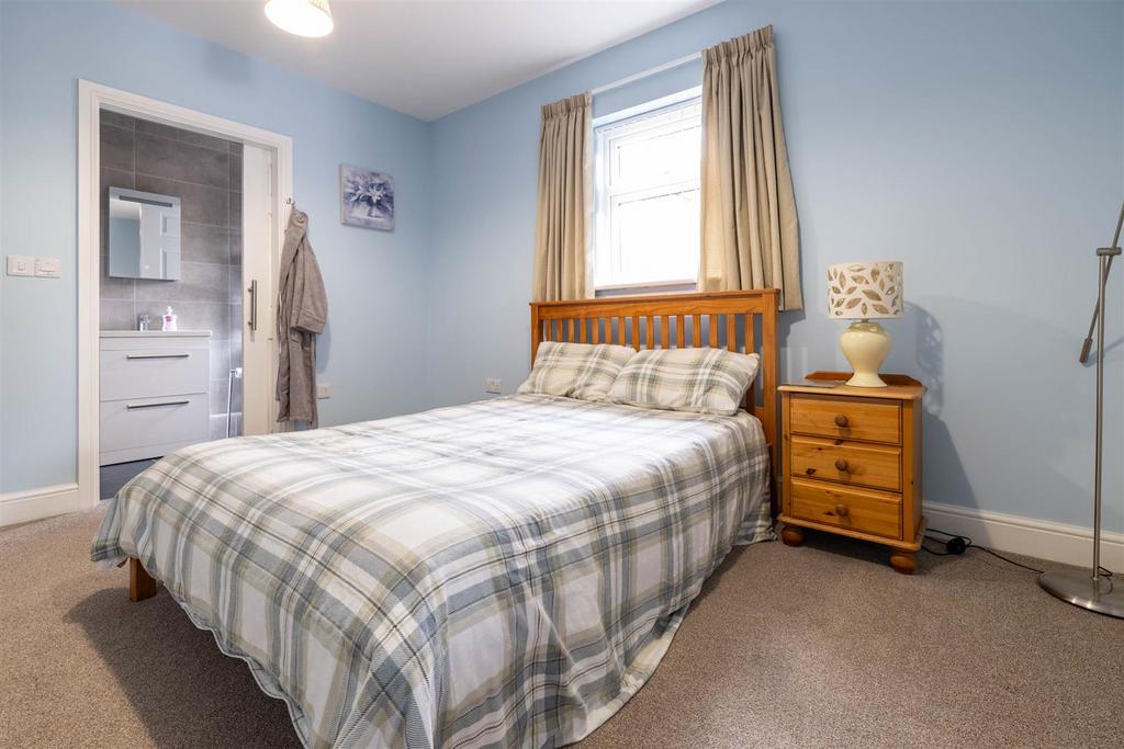 Bedroom 2- new .jpg