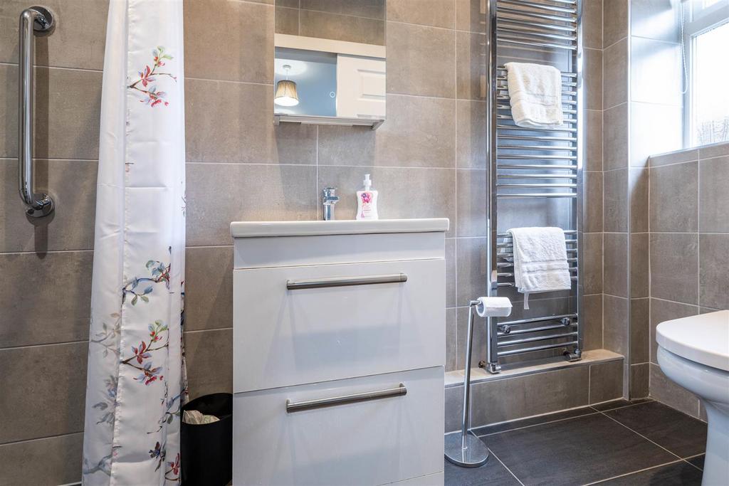 En suite .jpg