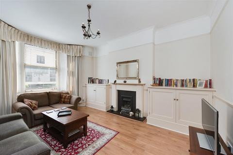 1 bedroom flat for sale, Mansfield Road, Hampstead, NW3