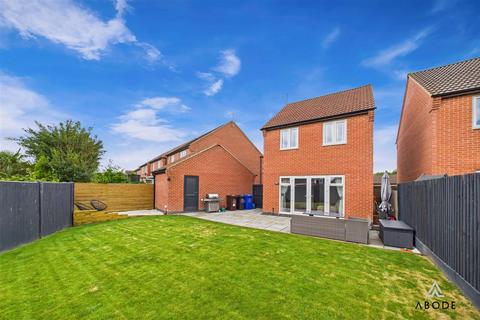 46 Cascade Close, Burton-on-trent, DE14 1DX