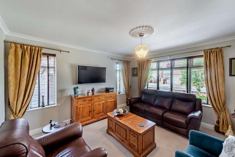 3 bedroom detached bungalow for sale, 143 Marples Avenue, Mansfield Woodhouse NG19
