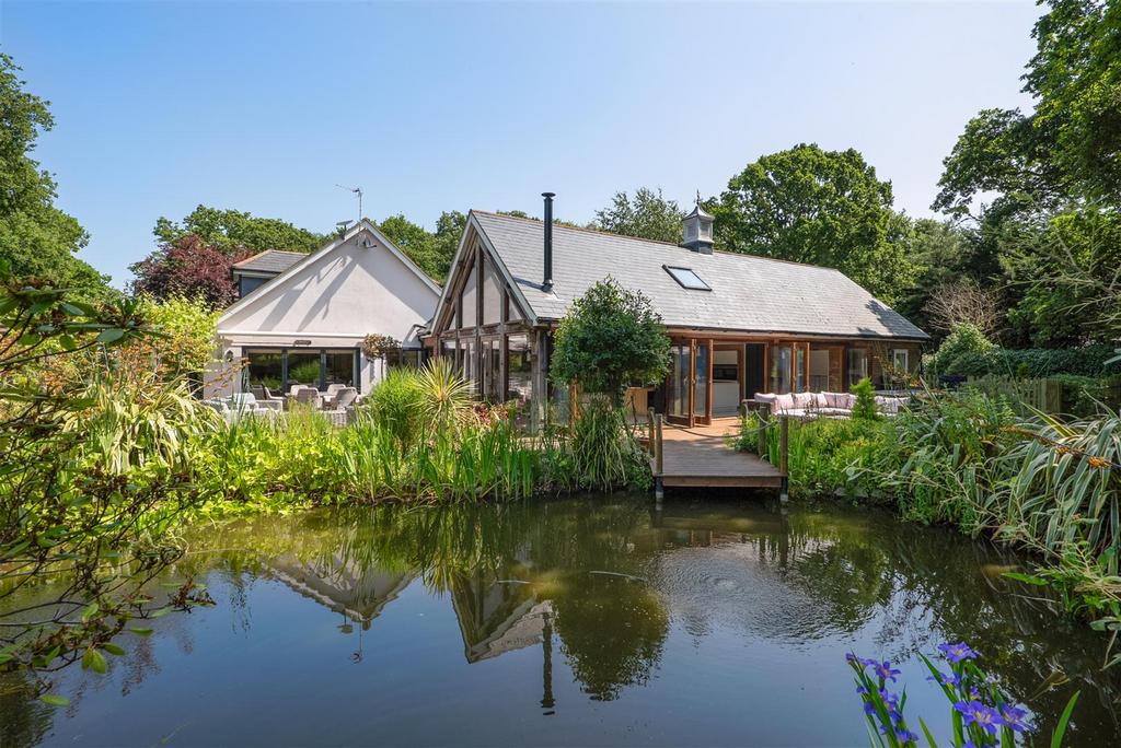 Willow Road, Whitstable