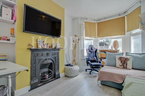 335a Chapter Road, London, NW2 5ND