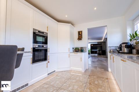64 Berwick Road, Rainham, RM13 9QL