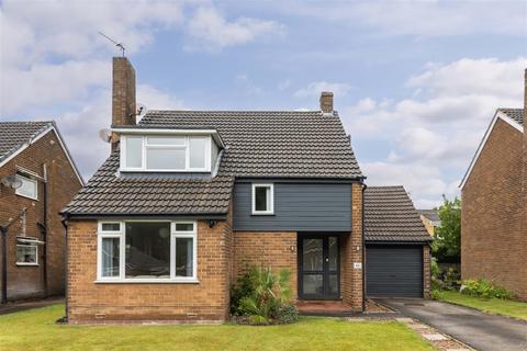 43 Barfield Crescent, Leeds, LS17 8RU