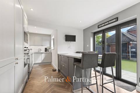 4 bedroom detached house for sale, Centaury Close, Stanway, Colchester, Essex, CO3