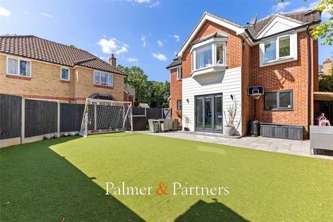 4 bedroom detached house for sale, Centaury Close, Stanway, Colchester, Essex, CO3