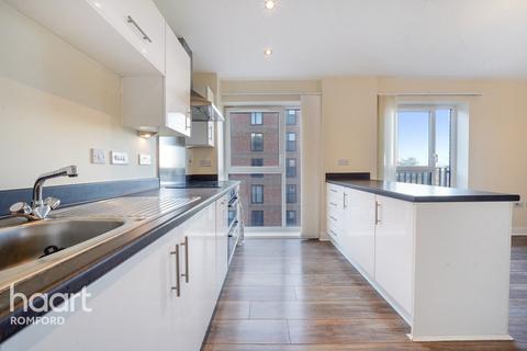 Flat 55, Wave Court Maxwell Road, Romford, RM7 0FA