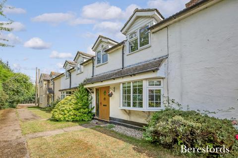 Causeway Cottages, Highwood Road, CM1
