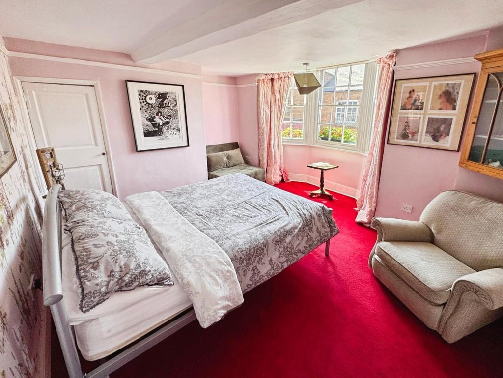Bedroom Two.jpg