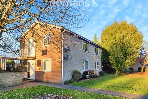 Hawthorn Crescent, Hazlemere, High Wycombe