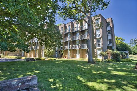 2 bedroom flat for sale, Sandwich Road, Dover, Nonington, CT15