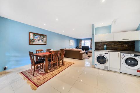 15 Middlesex Road, Mitcham, CR4 1QP