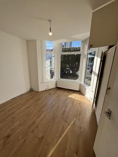 1 bedroom flat to rent, Belmont Road, Ilford IG1