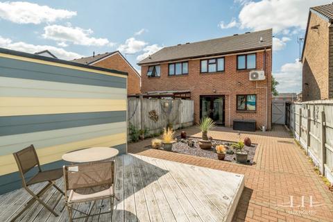 undefined, Sarre Avenue, Hornchurch