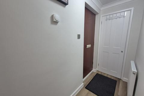 1 bedroom flat for sale, Weydon Lane, Farnham, Surrey, GU9
