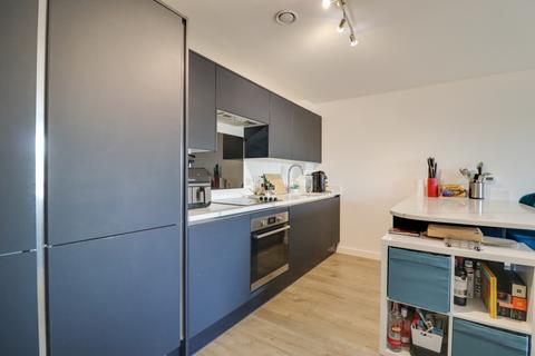2 bedroom flat for sale, John Thornycroft Road, Woolston