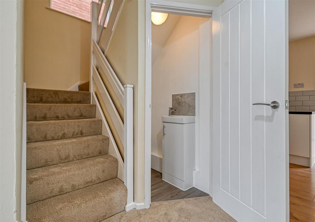 7 Stretton Close-07.jpg