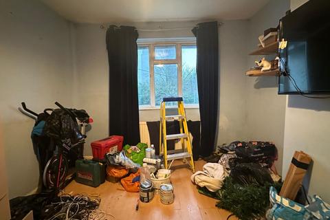 2 bedroom flat for sale, 27 Selbie Avenue, Neasden, London, NW10 2UT