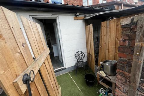 762 Atherton Road, Hindley Green, Wigan, WN2 4SB