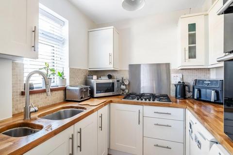 46 Chester Close, Dorking, RH4 1PP