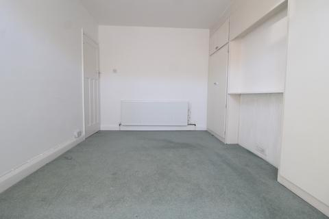 undefined, Springvale Avenue, TW8