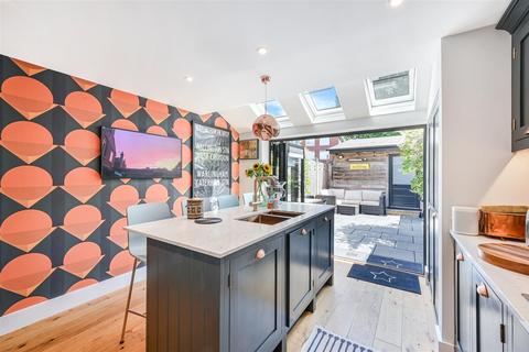 32 Middle Lane, Epsom, KT17 1DP