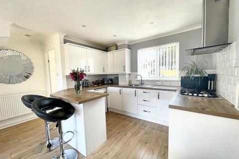 55 Abbey Close, Peacehaven, BN10 7SD