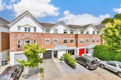 3 bedroom townhouse for sale, Prices Lane, Reigate, Surrey