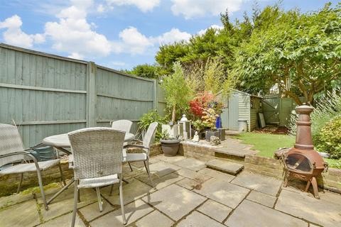 3 bedroom townhouse for sale, Prices Lane, Reigate, Surrey