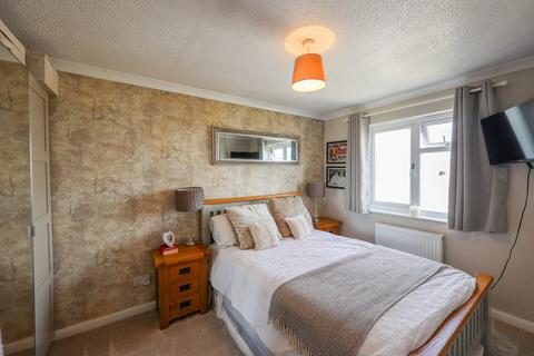 6 The Meadows, St Dennis, St Austell, PL26 8DR