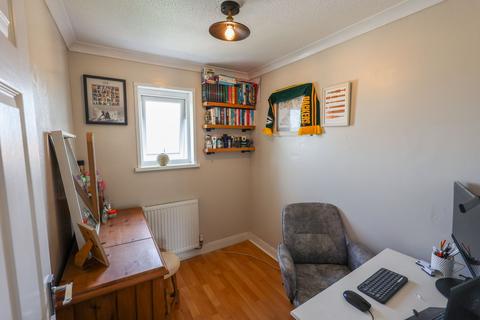 6 The Meadows, St Dennis, St Austell, PL26 8DR