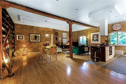 2 bedroom flat for sale, Tyers Gate, London, SE1