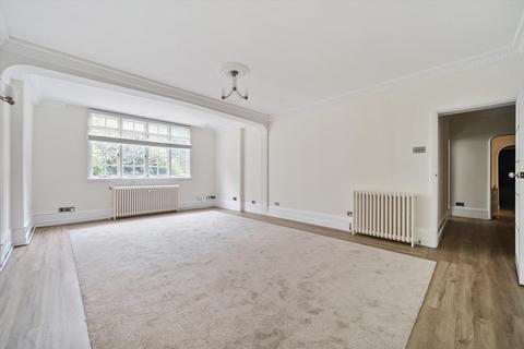2 bedroom flat for sale, Dormy House, Portnall Drive, Virginia Water, Surrey, GU25