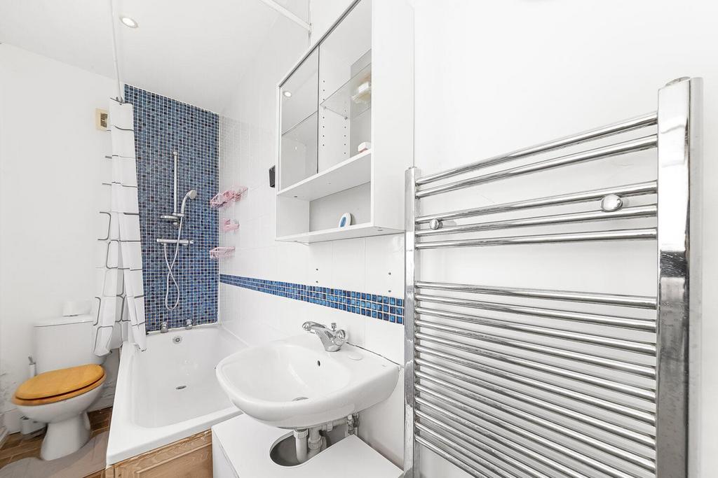 IMG 7988-1500x1000.jpg