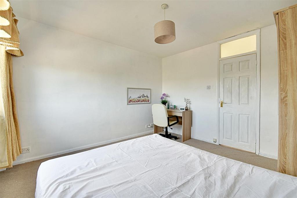 Bedroom 2 2.jpg