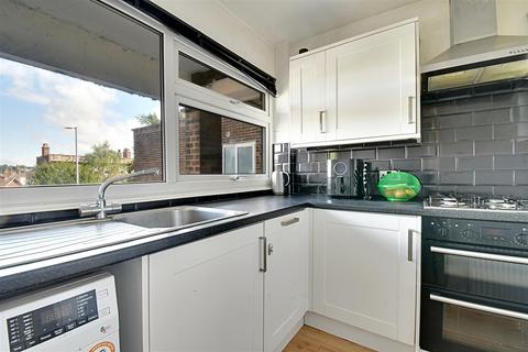 undefined, Queens Court, Hertford SG13