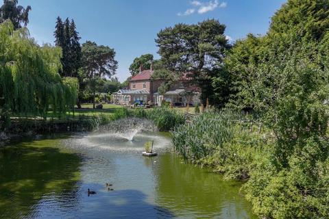 undefined, Tollerton, York