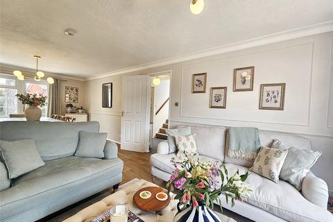 2 Cavalier Close, Midhurst, GU29 9QW