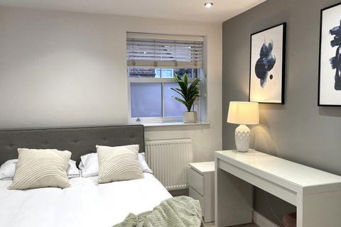 1 bedroom in a house share to rent, Room 4, Flat 1, 23 Priestgate, PE1 1JL